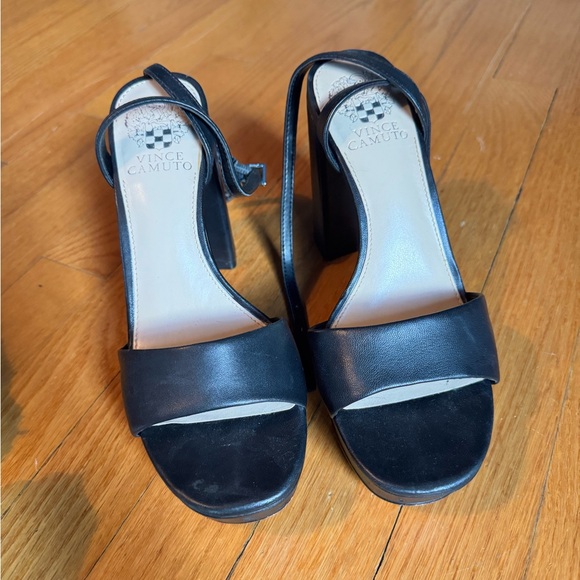 Black vince camuto platform wedge - Picture 2 of 4